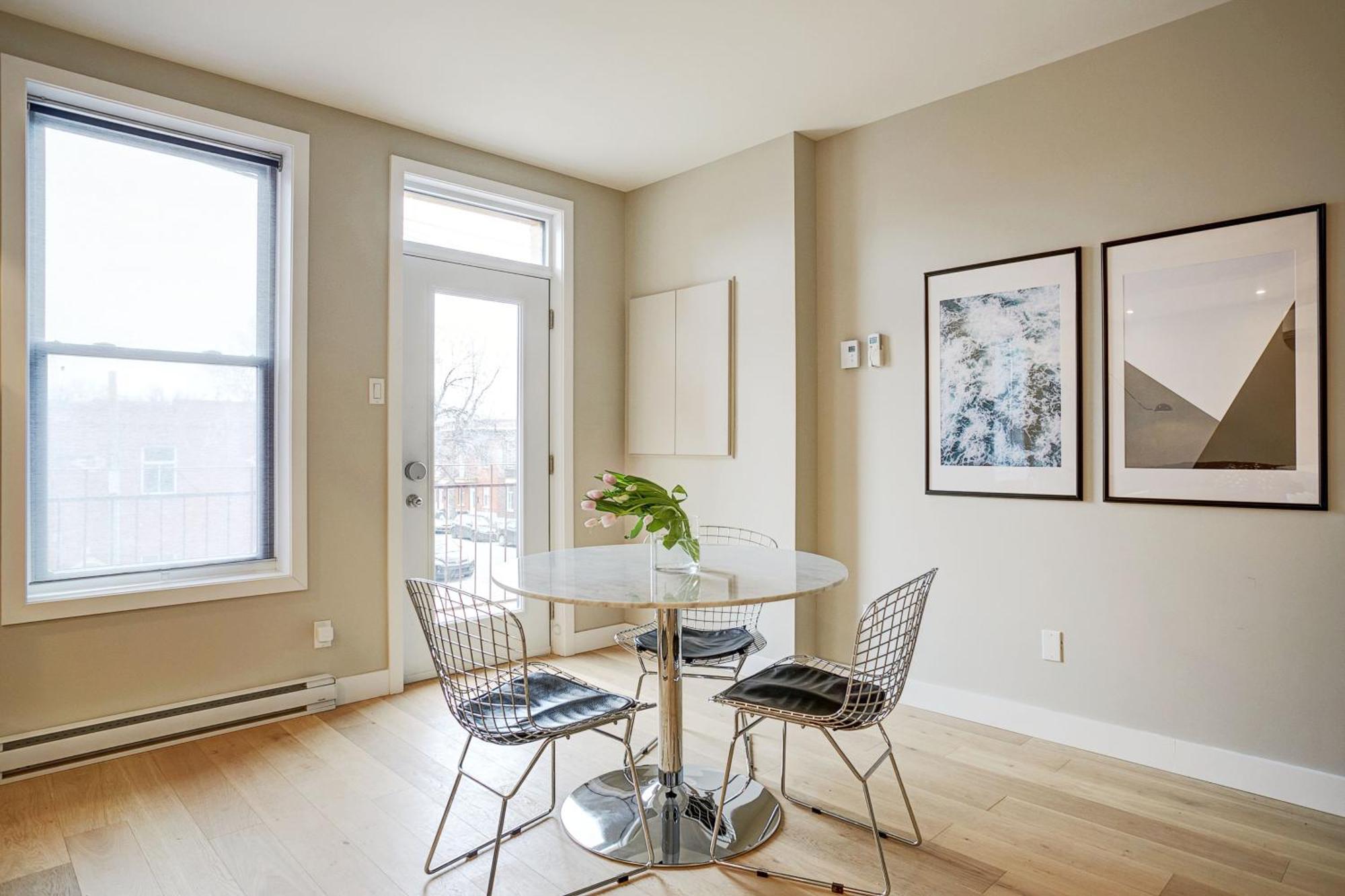Explore Montreal From Sleek Contemporary Apartment By Den Stays Zimmer foto