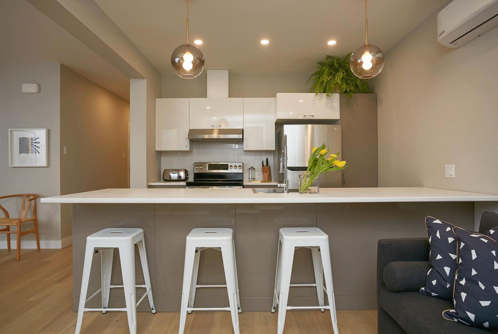 Explore Montreal From Sleek Contemporary Apartment By Den Stays Zimmer foto