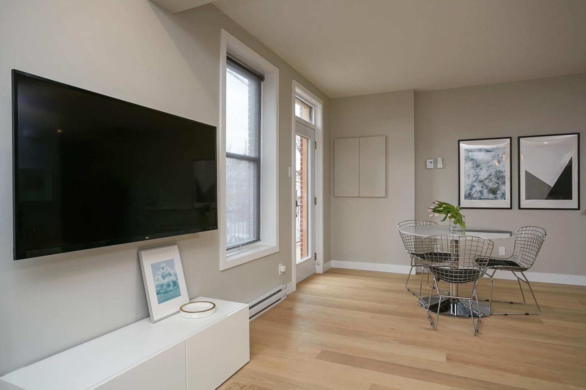 Explore Montreal From Sleek Contemporary Apartment By Den Stays Zimmer foto